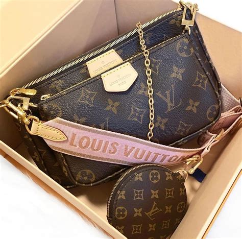 louis vuitton fake bags in store|knockoff louis vuitton bags.